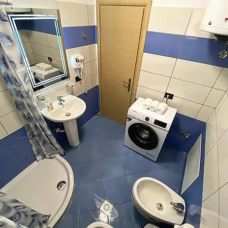 Apartment 25